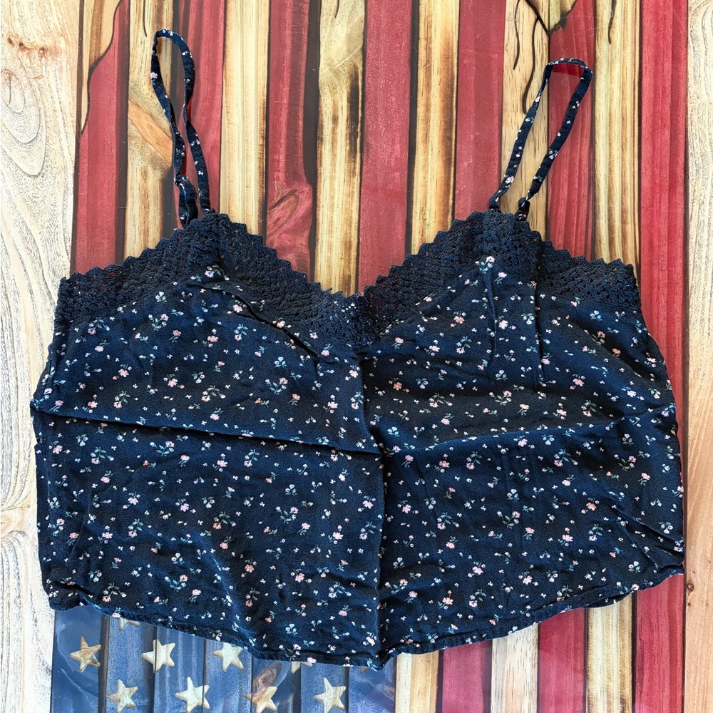 American Eagle Black Floral Crop Top